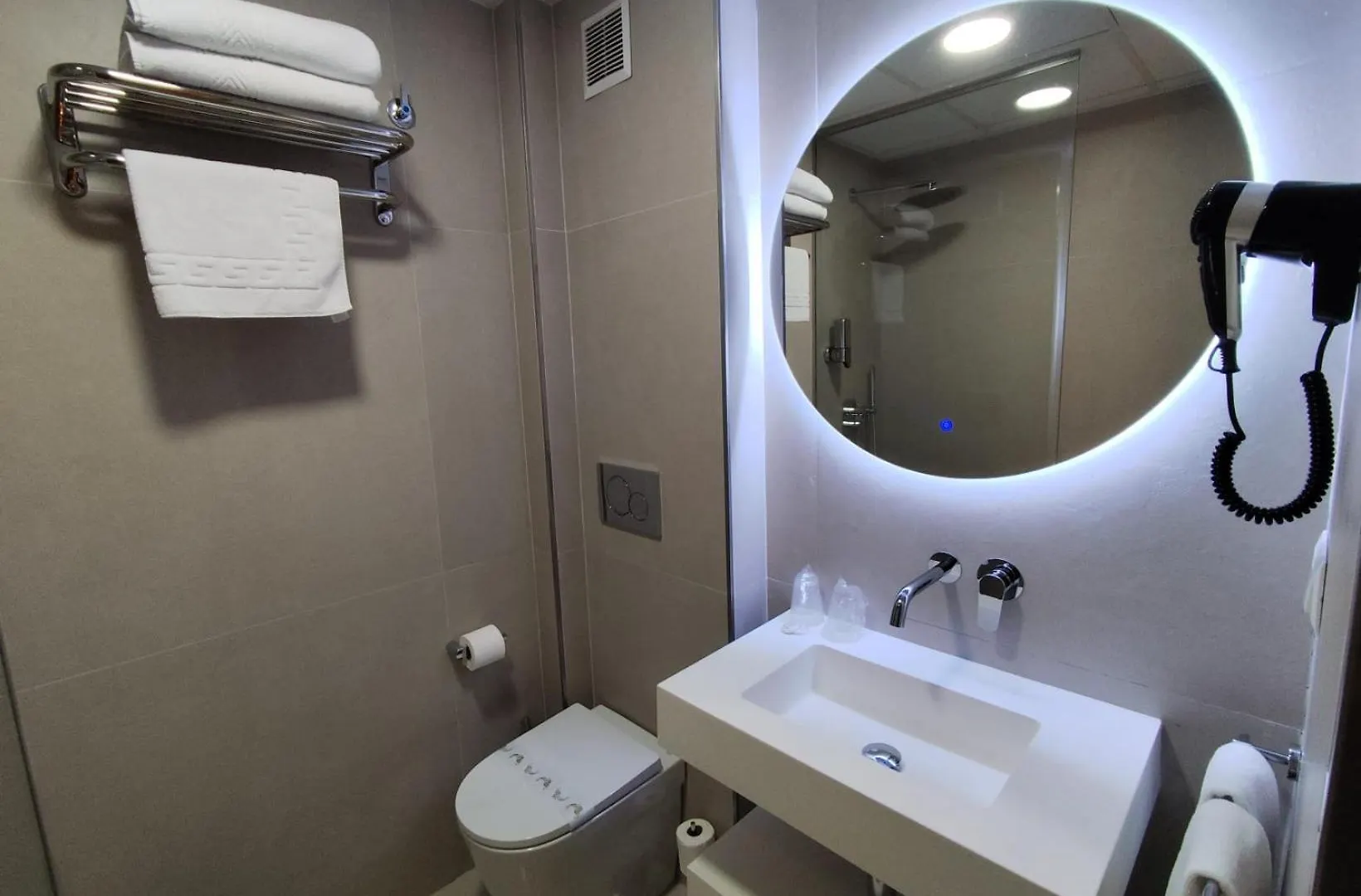 Mena Plaza Otel Nerja