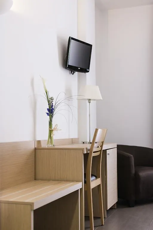 Mena Plaza Otel Nerja İspanya