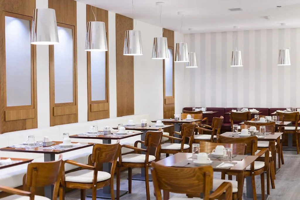 Mena Plaza Otel Nerja 3*,  İspanya